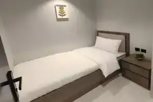 Prestige Pearl Hostel, Abu Dhabi City