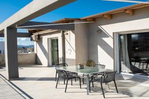 JO Art Loft Apartments, Patras