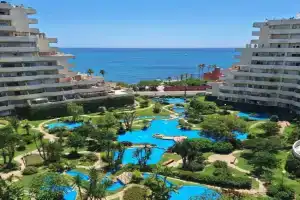 Vega Beach Estudio Benalbeach NUEVO!, Torremolinos