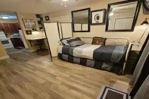 Cute Comfy Studio Prime Location, Tallahassee