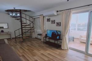 STAY Sea and Salt Lake Panoramic View Apt Apartments, Larnaka