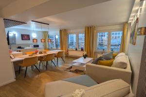 Munich Top Place direkt am Karlsplatz - Stachus 70 qm mit 2 Schlafzimmer Apartment Mila, Munchen