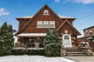 Close to Niagara Fall Dream Home Guest house, Niagara Falls
