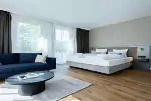 BRIGHT Süd Senne - Neueröffnung - NEW OPENING Apart-hotel, Bielefeld