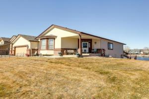 7 Mi to Dtwn Lakefront Gem with Dock! Apartments, Denver