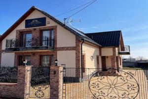 Pezsgő Vendégház Apartments, Demjen