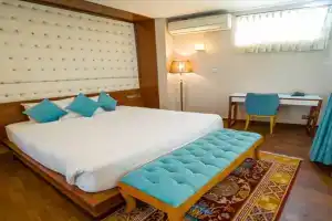 Lalit Service Apartment, Patan