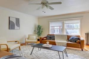 3BR - Prospect Row - McKinley Beach - Sleeps 8 Apartments, Milwaukee