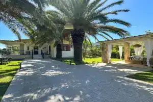 Palm Luxury Villa in, Kallithea
