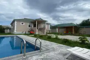 Central Villa, Gabala