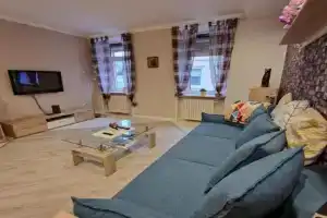 Mozart27 - Ferienwohnung Apartments, Pirmasens