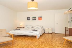 Central Studio Apartment with freeCard - Klimt, Basel