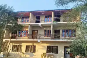 silent park Hotel, Sauraha