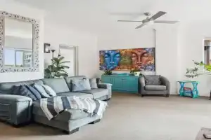 Beachside Oasis - Ocean Views and Walk to Everything Apartments, Wollongong