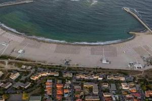 Baby friendly 3-Bedrooms House by the Sea, Constantza