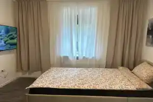 Modernes Zimmer in Zentrale Lage von Apartments, Ludwigshafen am Rhein