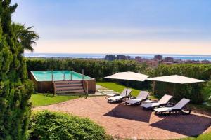 Villa Sabrina with Sea View, Pool, Parking, Arma di Taggia