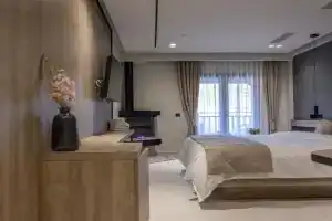 Polyzos Luxury Suites Meteora #4 - Adults Friendly, Kalambaka