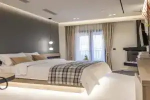 Polyzos Luxury Suites Meteora #5 - Adults Friendly, Kalambaka