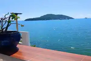 Water's Edge Resort, Panwa