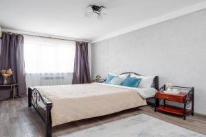 Central Park 2 room apartment, Almaty
