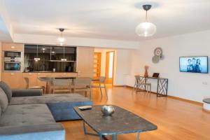 Luxury Sea View Apartment, Volos
