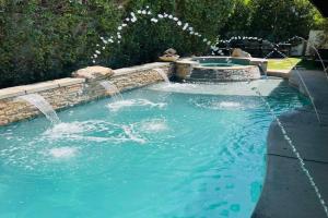 New, Desert Private Oasis Pool, Spa and Game room, Indio