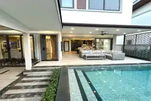 Zensiri Brand New Luxury Pool Villa, Pattaya