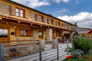 Apartments with parking space, Rab - 23958, Lopar
