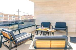 Awesome Apartment In With Wifi, Privlaka