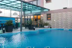 Dream Palace Villa, Trou Deau Douce