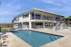 Seaside Manor Guest house, Marathon