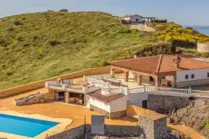 Stunning Home In With House Sea View, Torrox