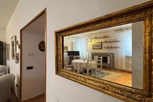 The Aethernal Apartments, Assisi
