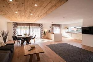 Ferienwohnung Tennenglück - Haus Alpentenne, Apartments, Pfronten