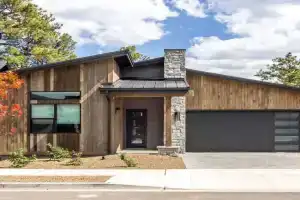 2 Bedroom Home Near NAU and Pine Canyon, Flagstaff