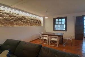 El refugio de las Burgas Apartments, Orense