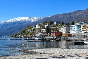 Ruga House in Lake 4, Ascona