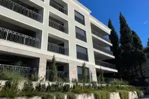 Next door One & Only Portonovi Apartments, Kumbor