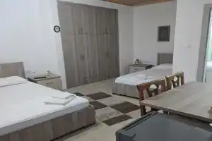 Magnolia's Private Room, Gjirokaster
