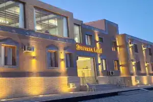 Darvaza Hotel, Khiva