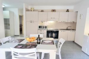 La casetta di Lauretta Apartments, Cefalu