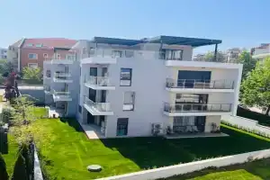 Sunny Garden Deluxe Apartments, Chernomorets