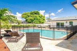4 BD 3BA Heated Pool Close to Beach Guest house, Boca Raton