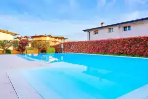 Smeraldo Apartment - Vista Piscina, Sirmione