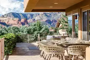 8-Bedrooms with Stunning Views & 75' Lap Pool, Sedona