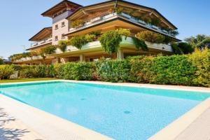 King Loft - Attico Vista Lago Apartments, Sirmione