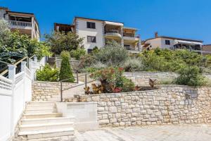 Sea View Apartment in, Rabac