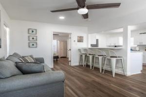 Dual Suites - Ocean Dr, Corpus Christi