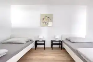 MONTEUR - Unterkunft für bis zu 7 Personen in 63456 - HU09 Apartments, Hanau